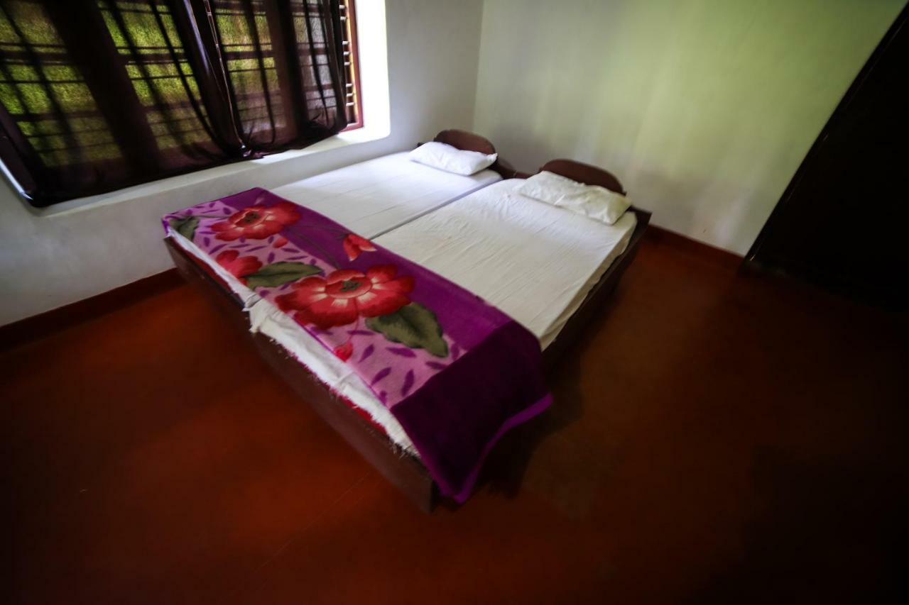 Misty Valley Hill Resorts Nelliyampathy Ngoại thất bức ảnh